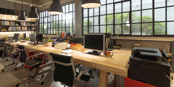Reformas Integrales de Oficinas y Despachos en Hospitalet de Llobregat · Optimización de Espacios de Trabajo