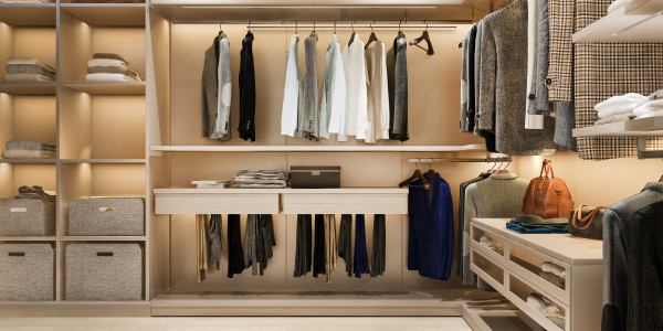 Reformas Integrales de Viviendas en Hospitalet de Llobregat · Diseño de Espacio de Almacenamiento