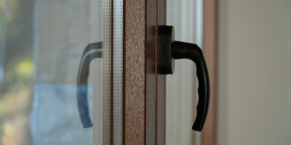 Reformas Integrales de Viviendas en Hospitalet de Llobregat · Ventanas Insonorizadas y Aislantes