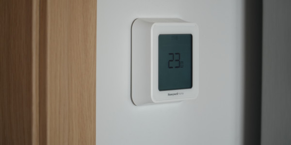 Reformas Integrales de Viviendas en Hospitalet de Llobregat · Instalación de Sistemas de Climatización, Aire Acondicionado y Calefacción